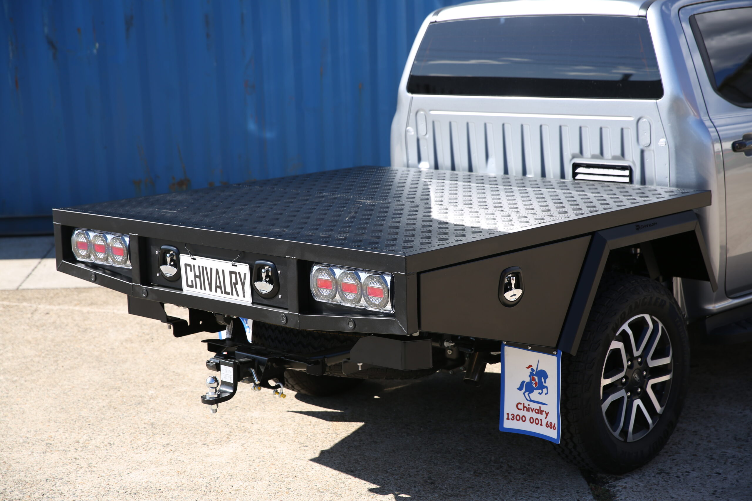 Black aluminium dual cab tray with durable powder coating
