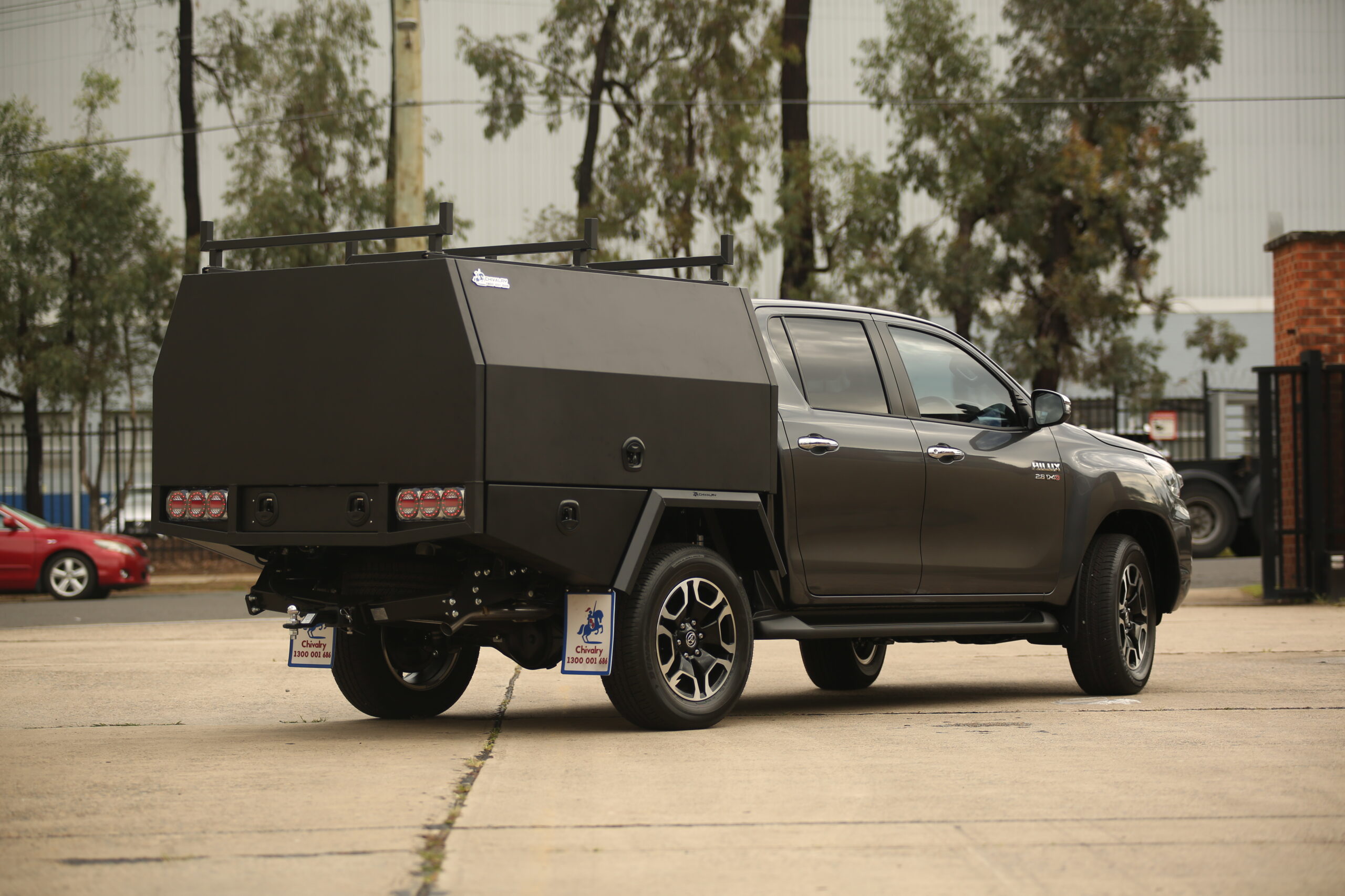 1800mm black alloy service body featuring modern minimalist styling