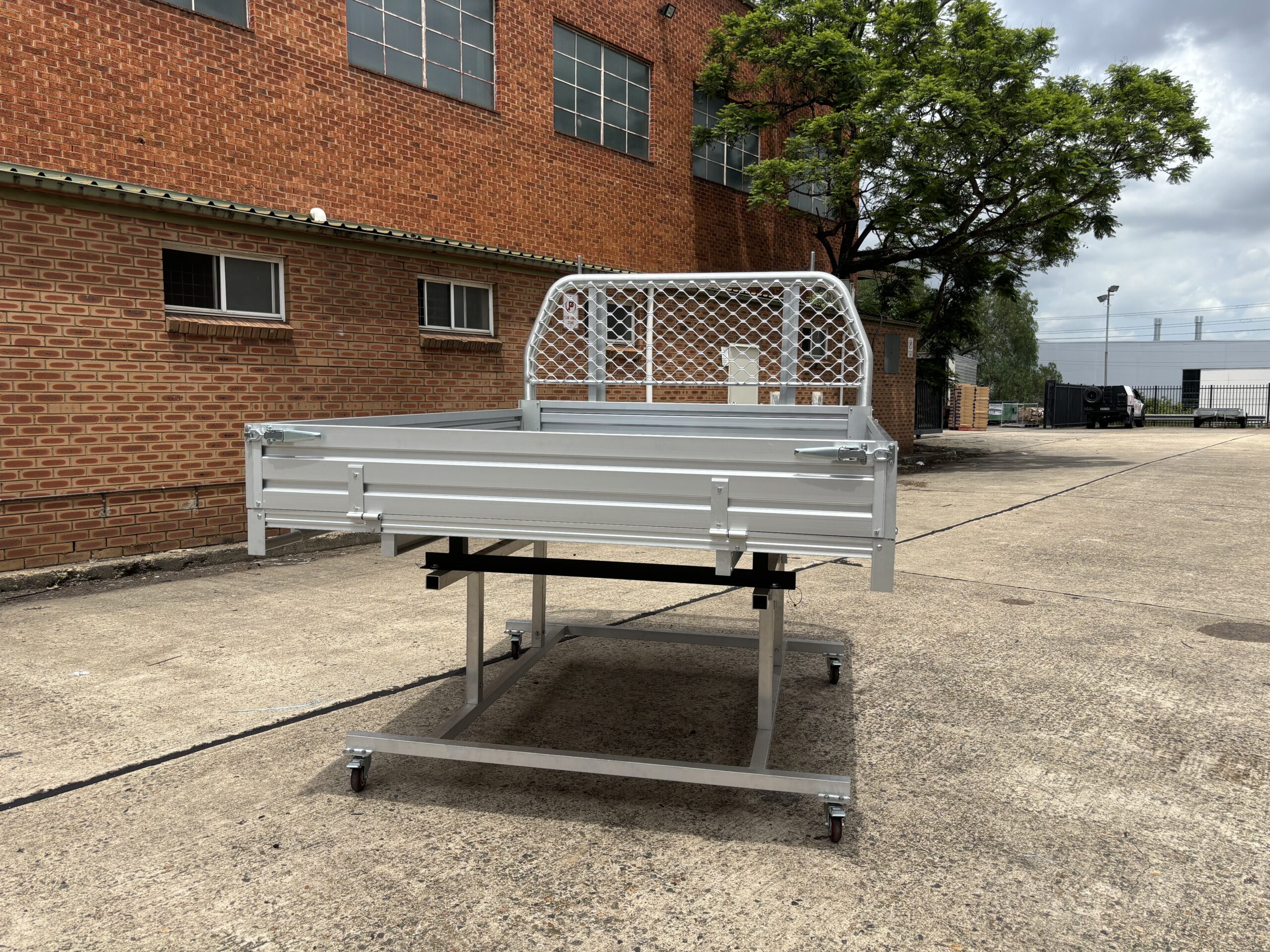 2400mm alloy UTE tray designed for single cab vehicles