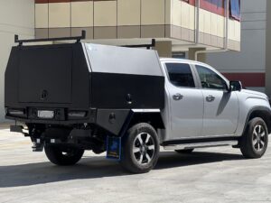 S3 1650mm Unistrut Floor Service Body Flat Alloy with 3 Door – Black